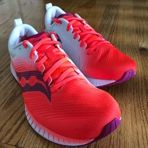 Women's Fastwitch 9 Running Shoes